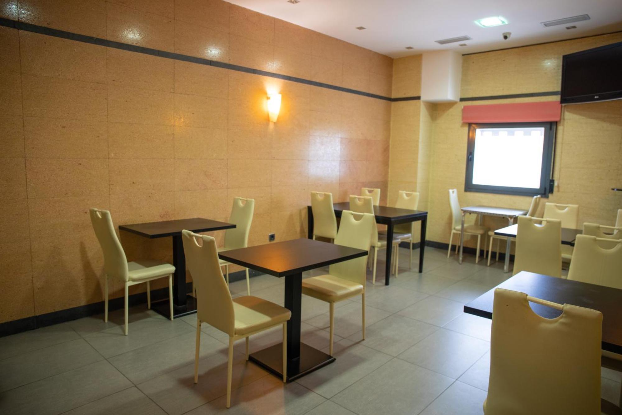 Hotel Lb Villa De Cuenca クエンカ エクステリア 写真