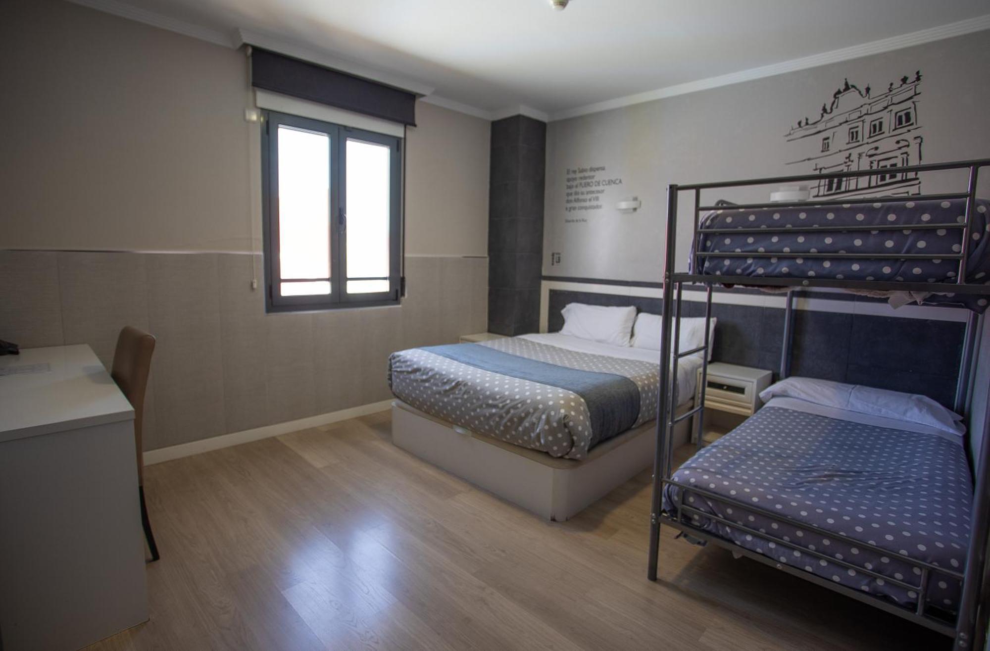 Hotel Lb Villa De Cuenca クエンカ エクステリア 写真